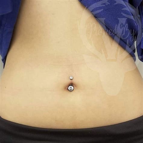 nadelen navelpiercing